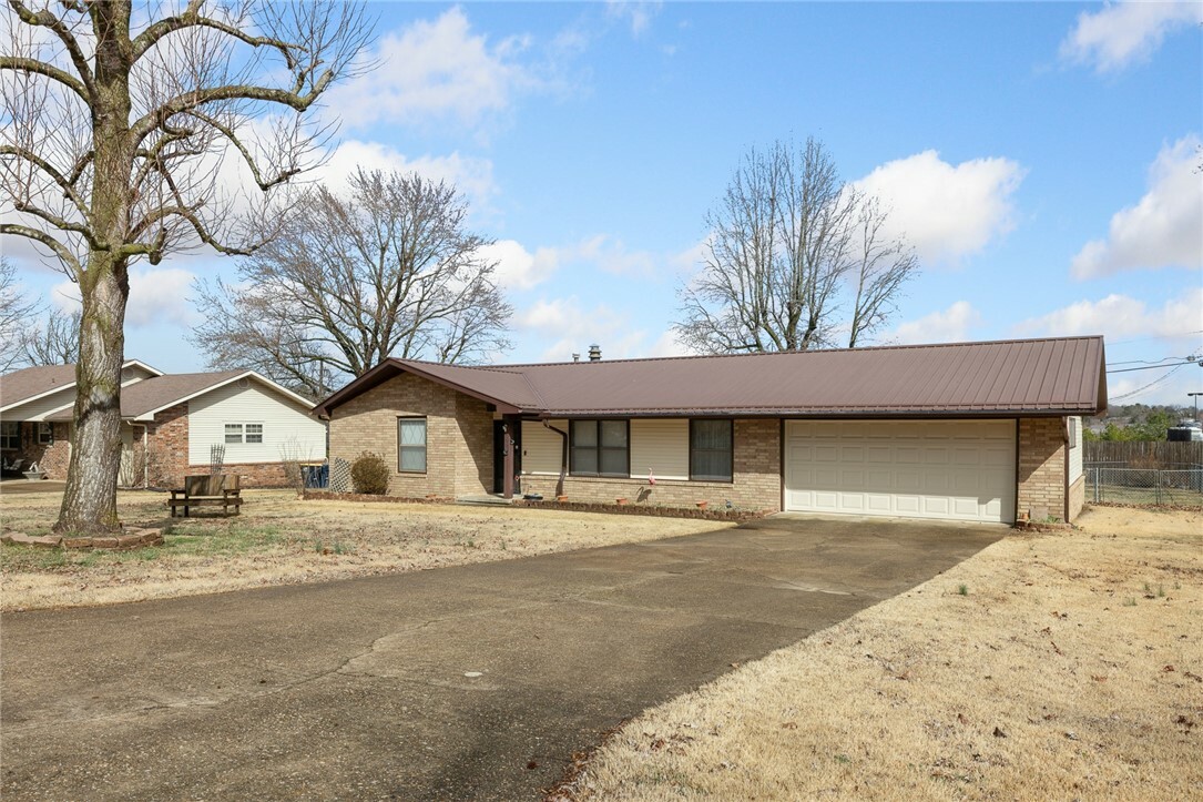 Property Photo: 109 Cardinal AR 72601