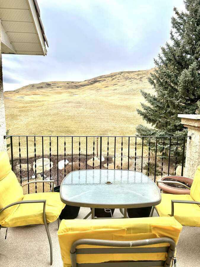 Property Photo: 7 Canyon Court W AB T1K 6V1