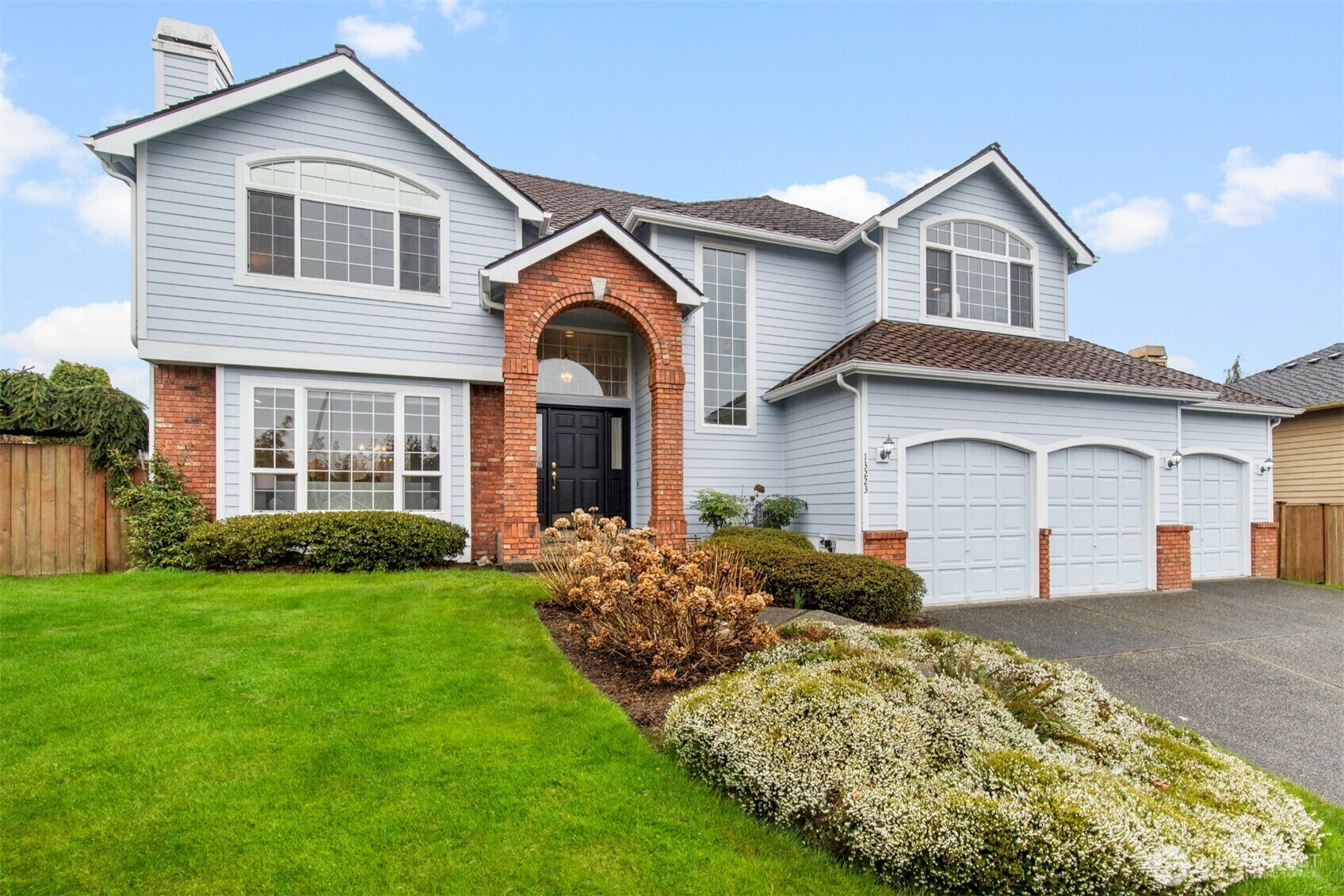 Property Photo: 13223 46th Place W WA 98275