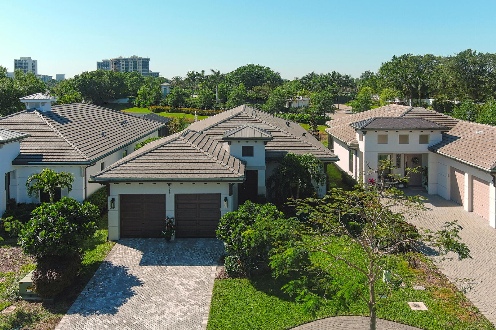 Property Photo: 3088 Gin Berry Way FL 33401