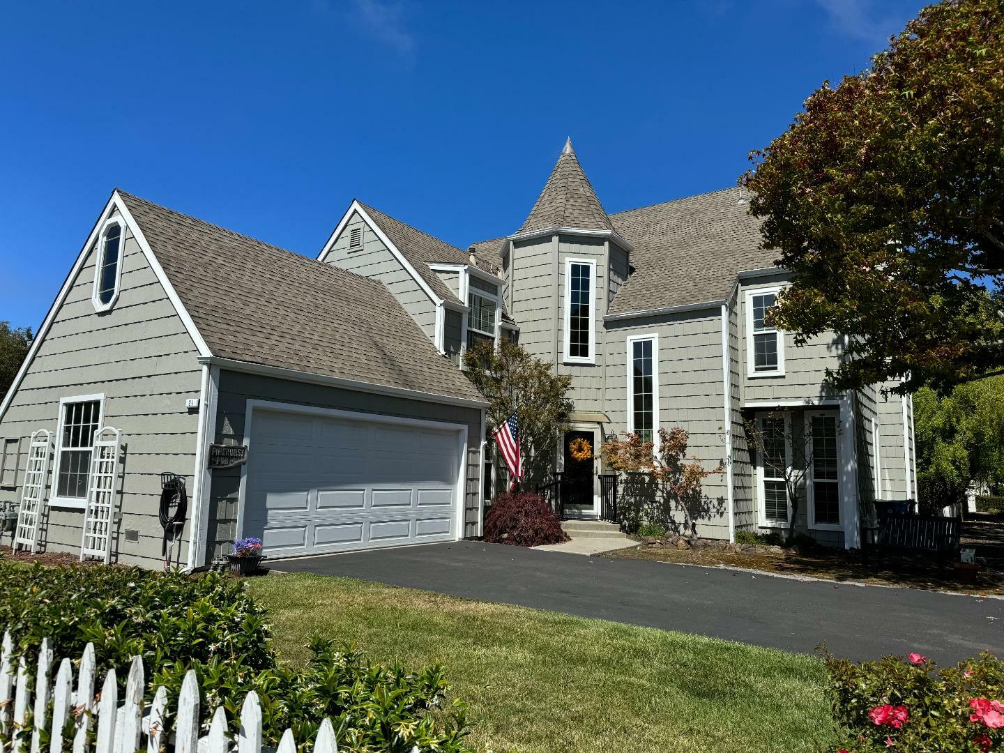 Property Photo: 21 Pinehurst Lane CA 94019