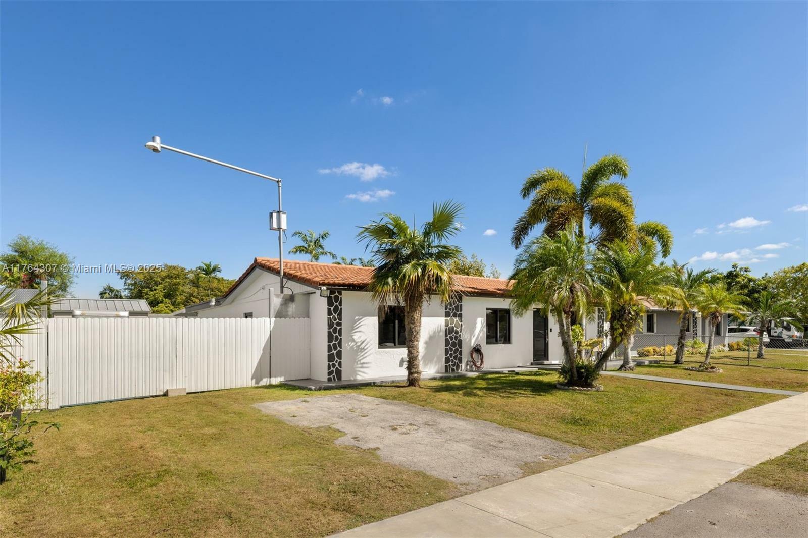 Property Photo:  14435 SW 293rd Ter  FL 33033 