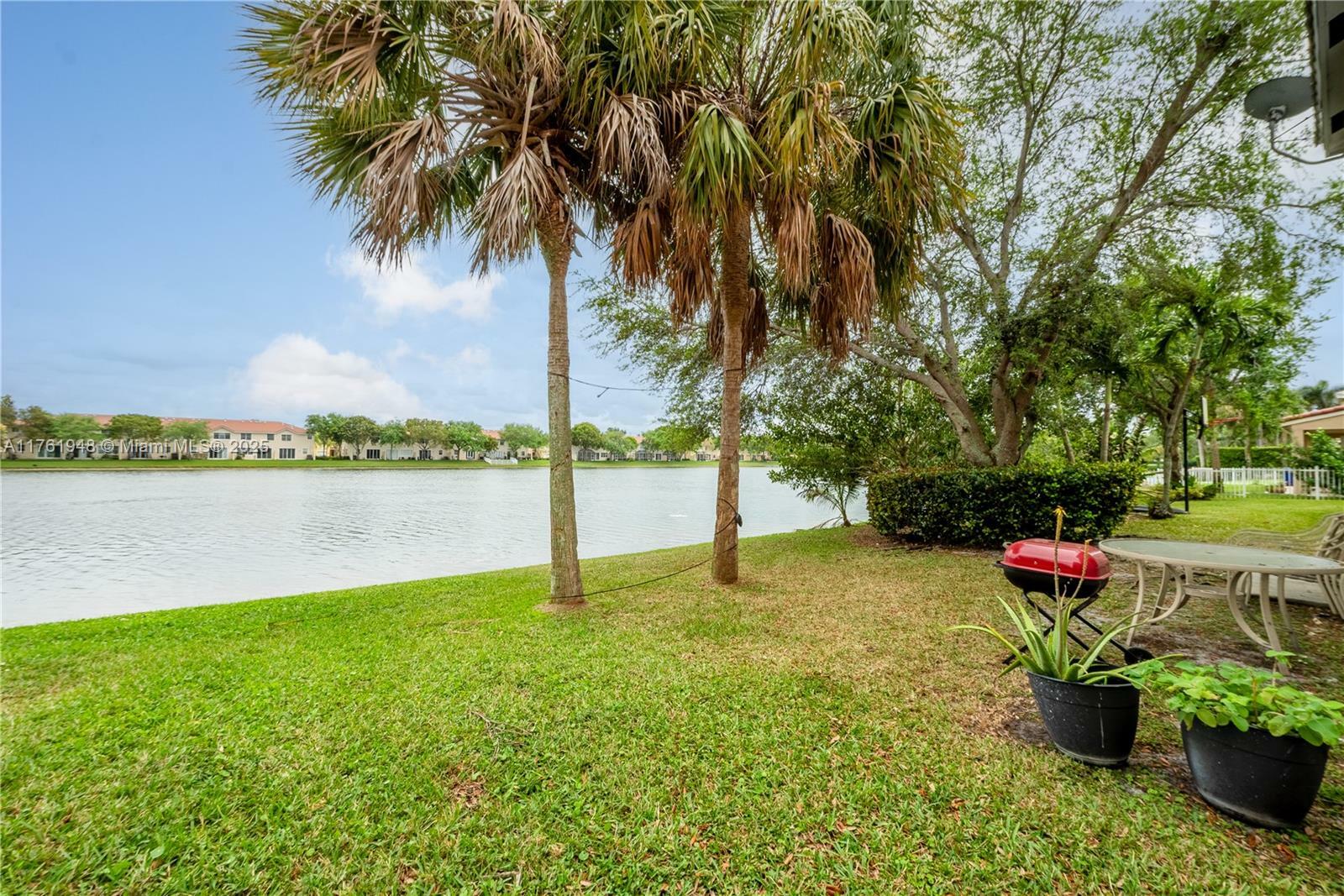 Property Photo: 4261 SW 126th Ave FL 33027