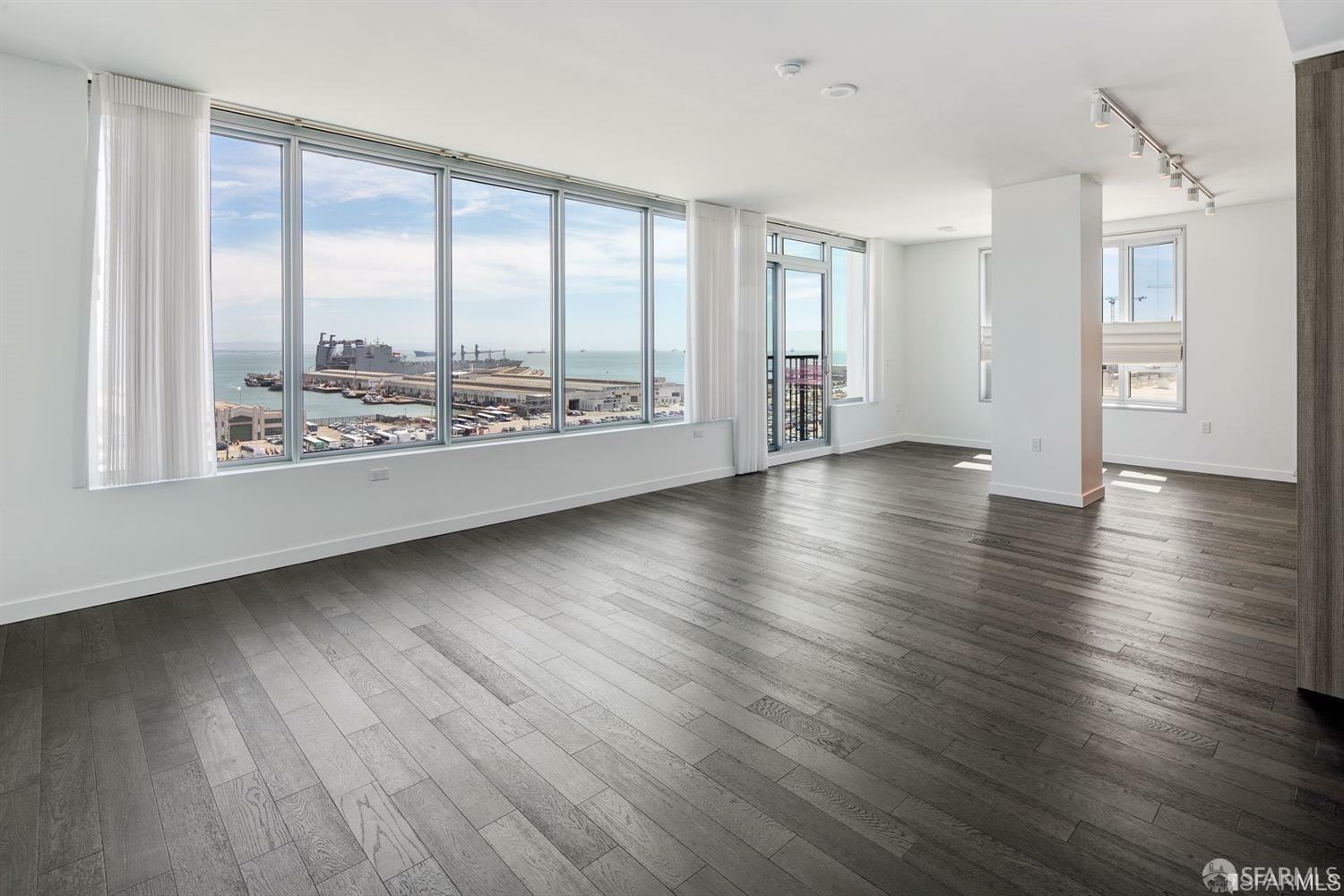 Property Photo: 1000 3rd Street 1207 CA 94158