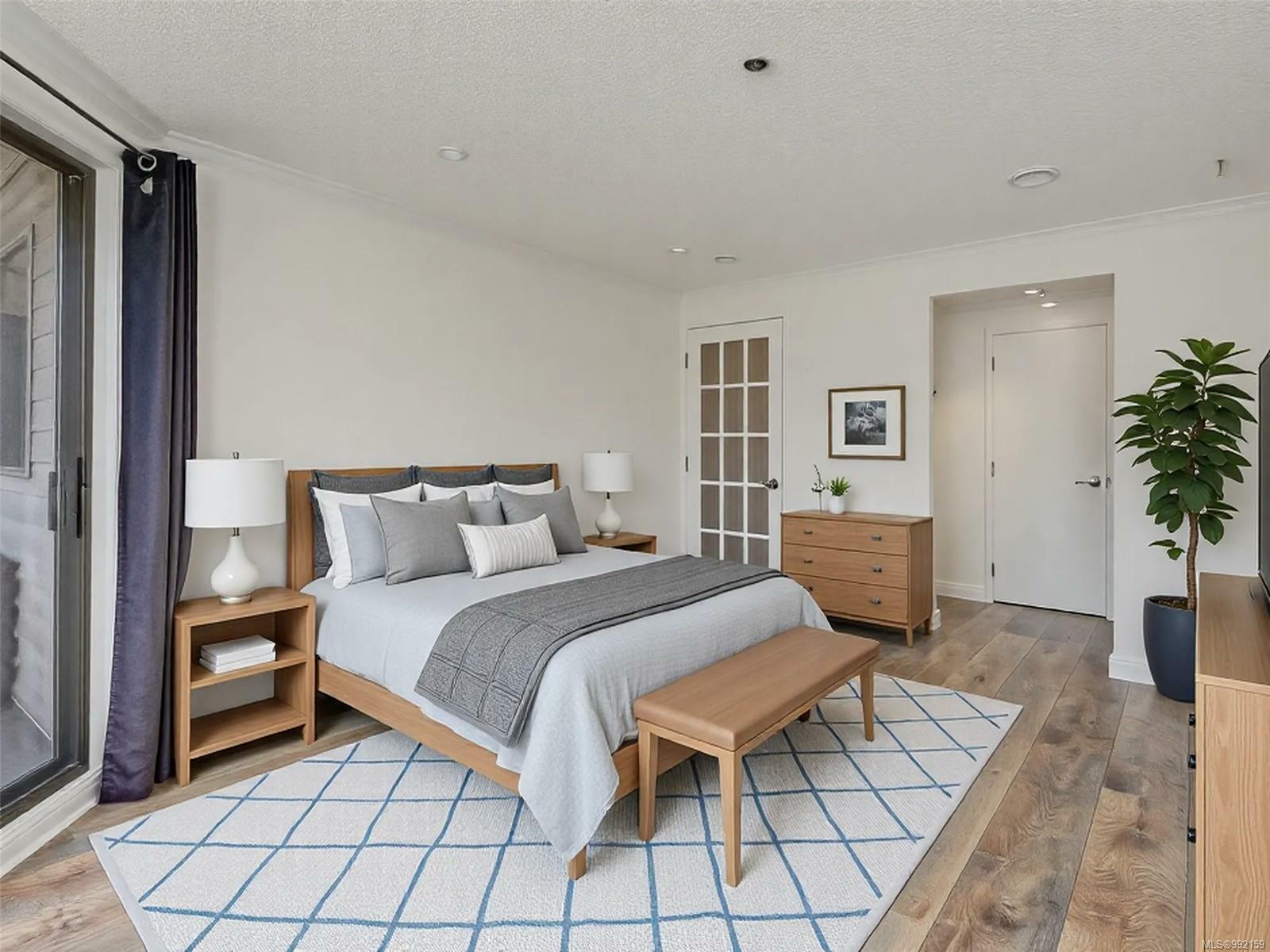 Photo de la propriété: 1560 Hillside Ave 212 BC V8T 1Y4
