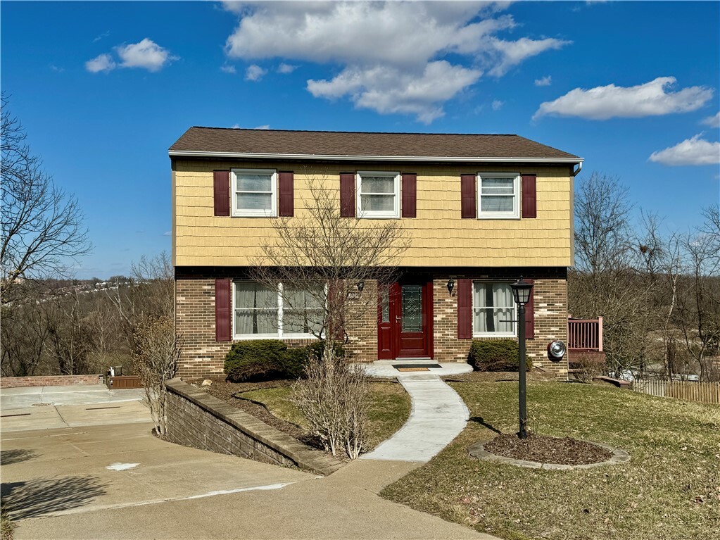 Property Photo: 203 Sylvania Dr. PA 15236