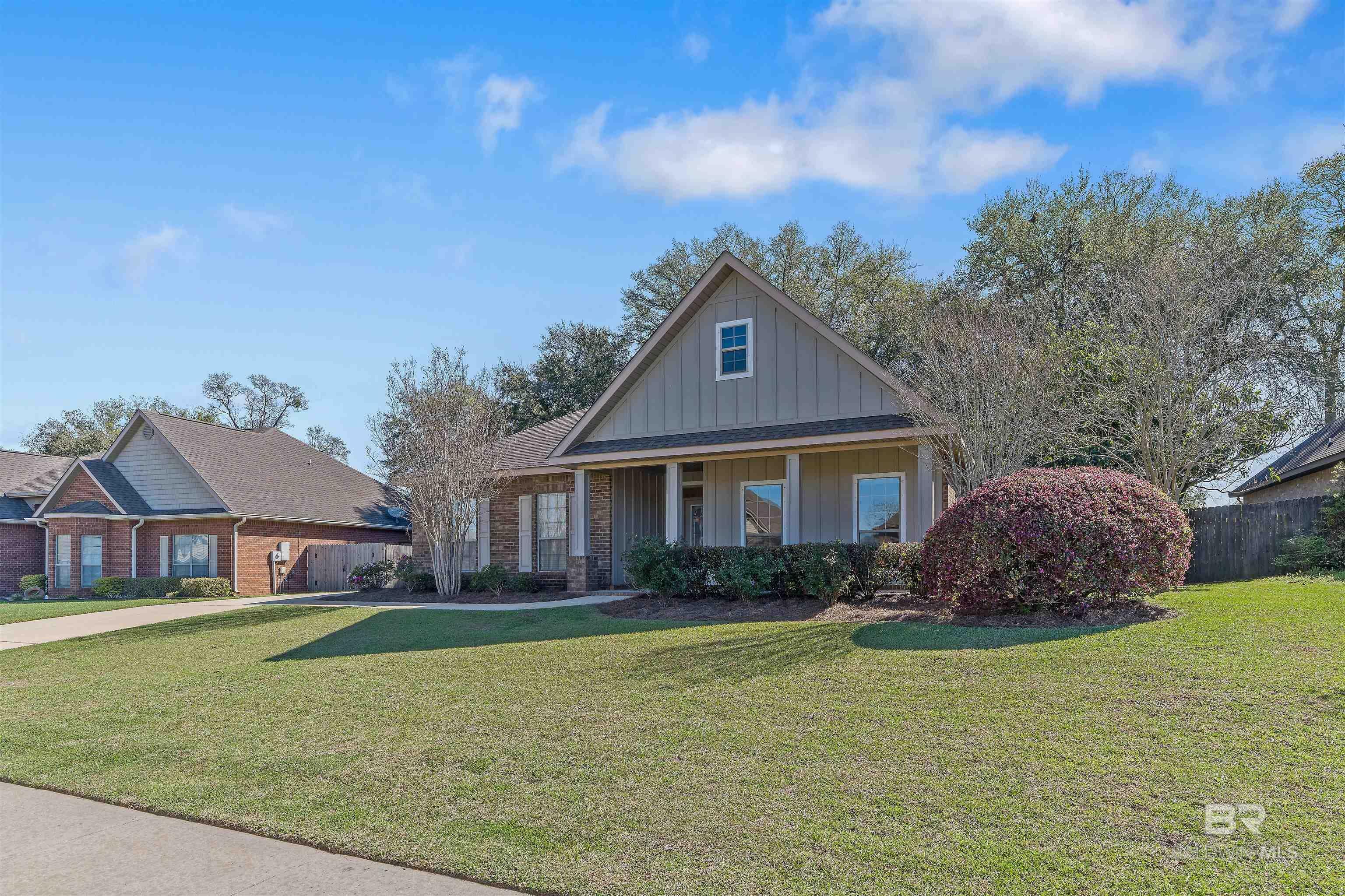 Property Photo: 24234 Tullamore Drive AL 36526