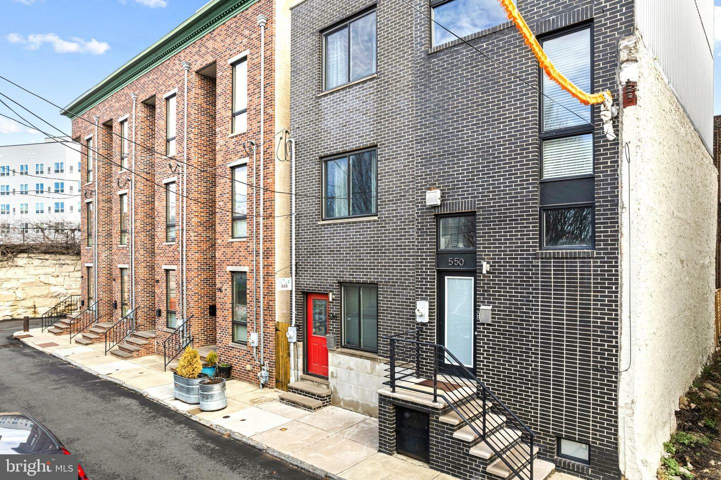 Property Photo: 550 E Hewson Street PA 19125
