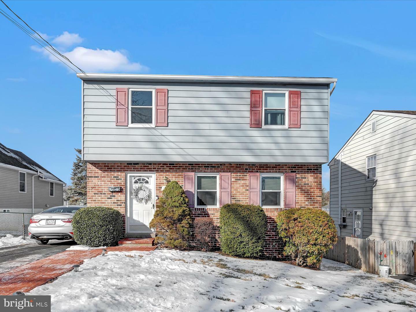 128 2nd Avenue  Broomall PA 19008 photo