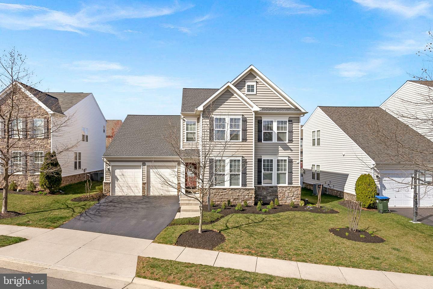 23388 Minerva Drive  Brambleton VA 20148 photo