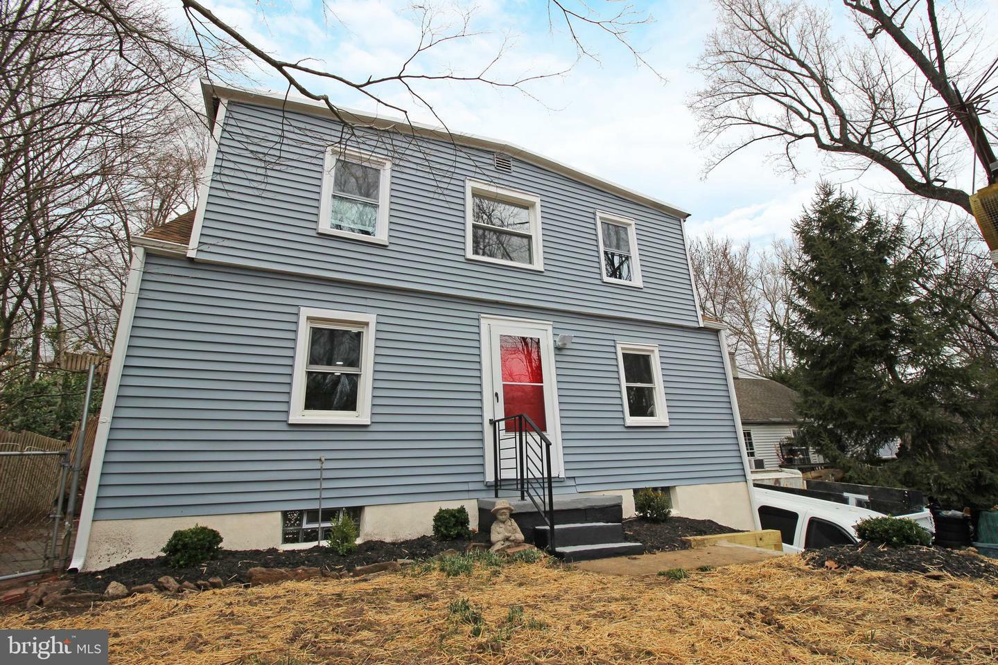 109 E Knowlton Road  Media PA 19063 photo