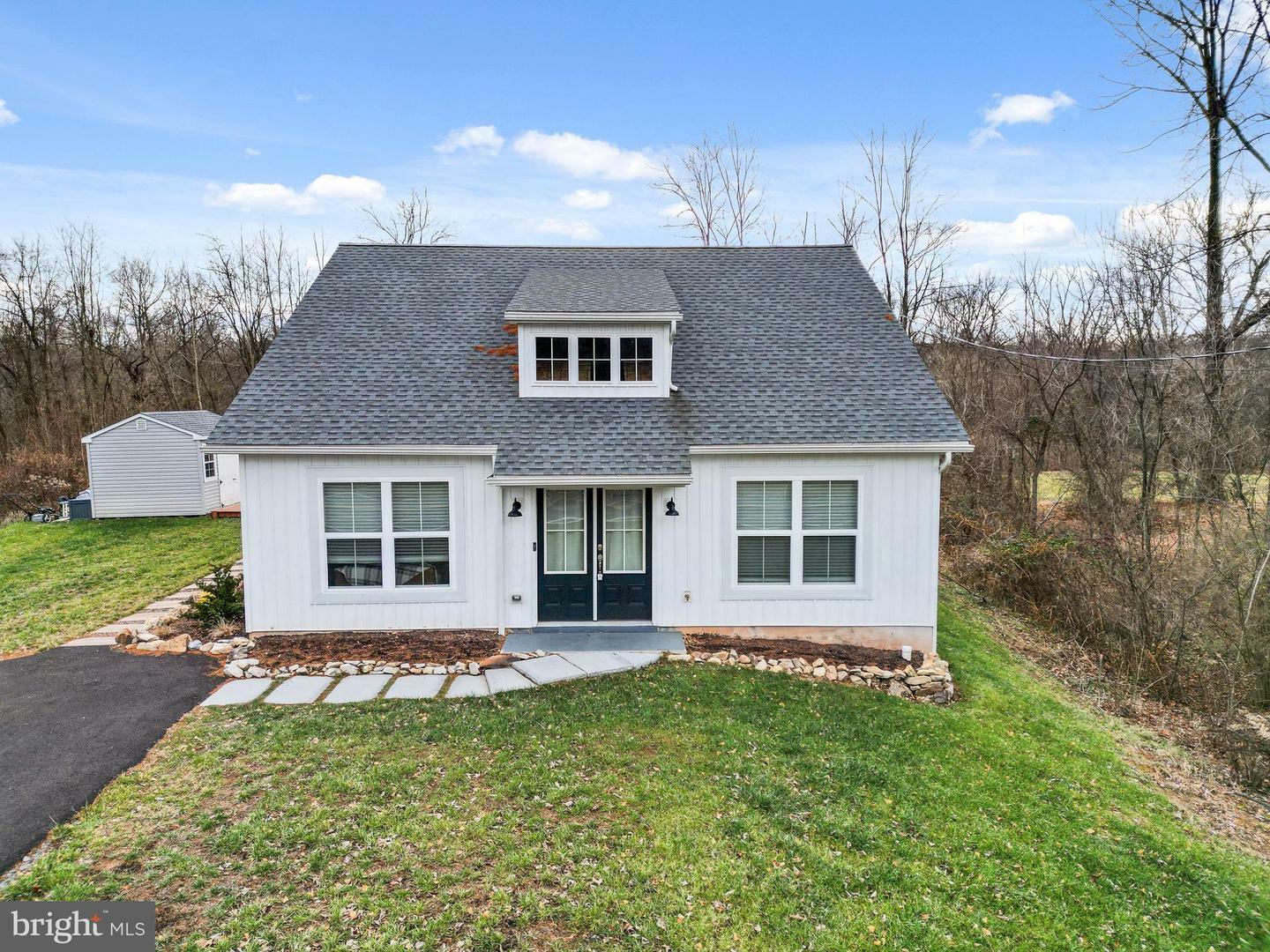 Property Photo: 419 Old Philadelphia Pike PA 19518
