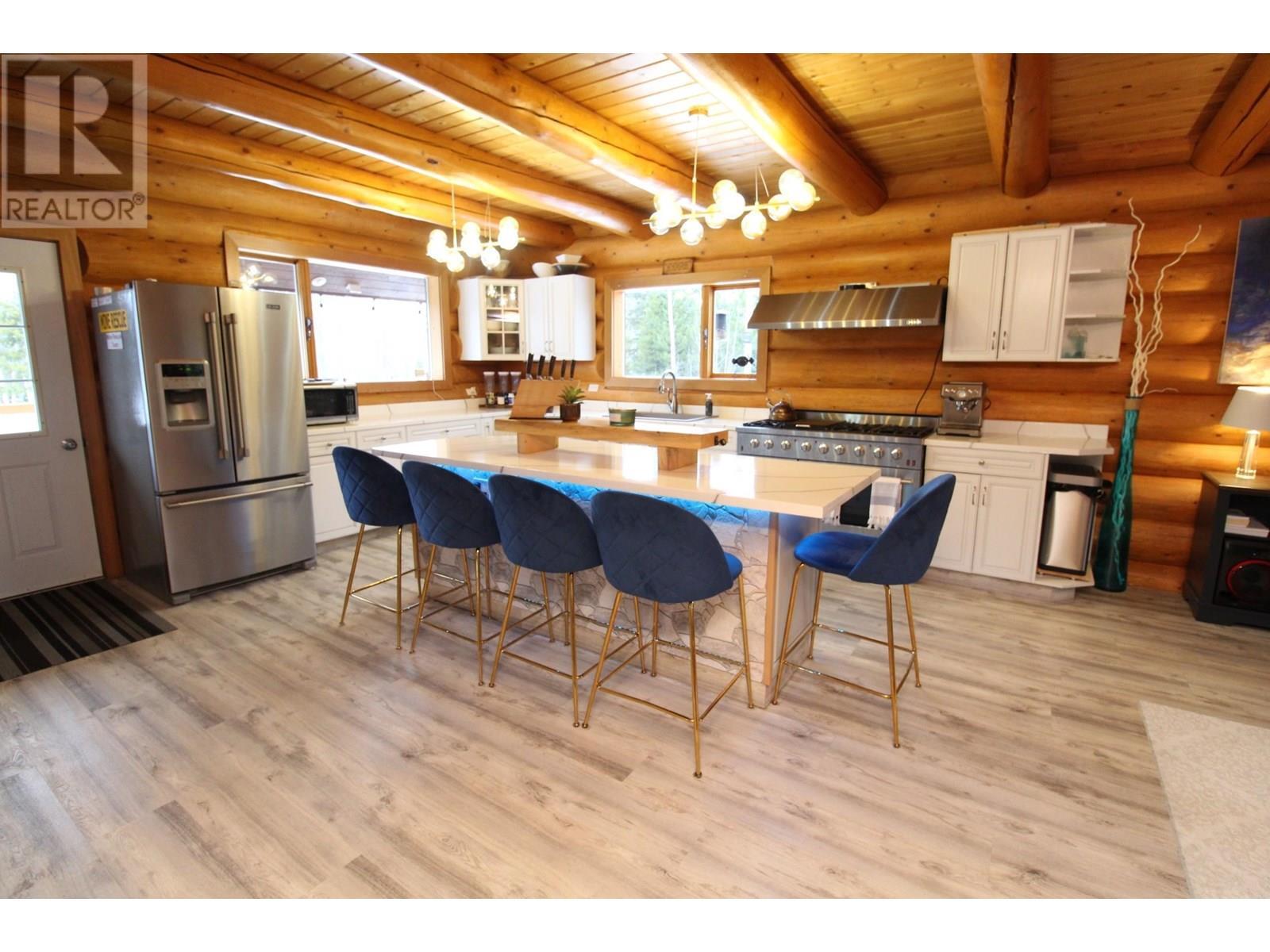 Photo de la propriété: 38 Columbia Drive BC V0J 2C0