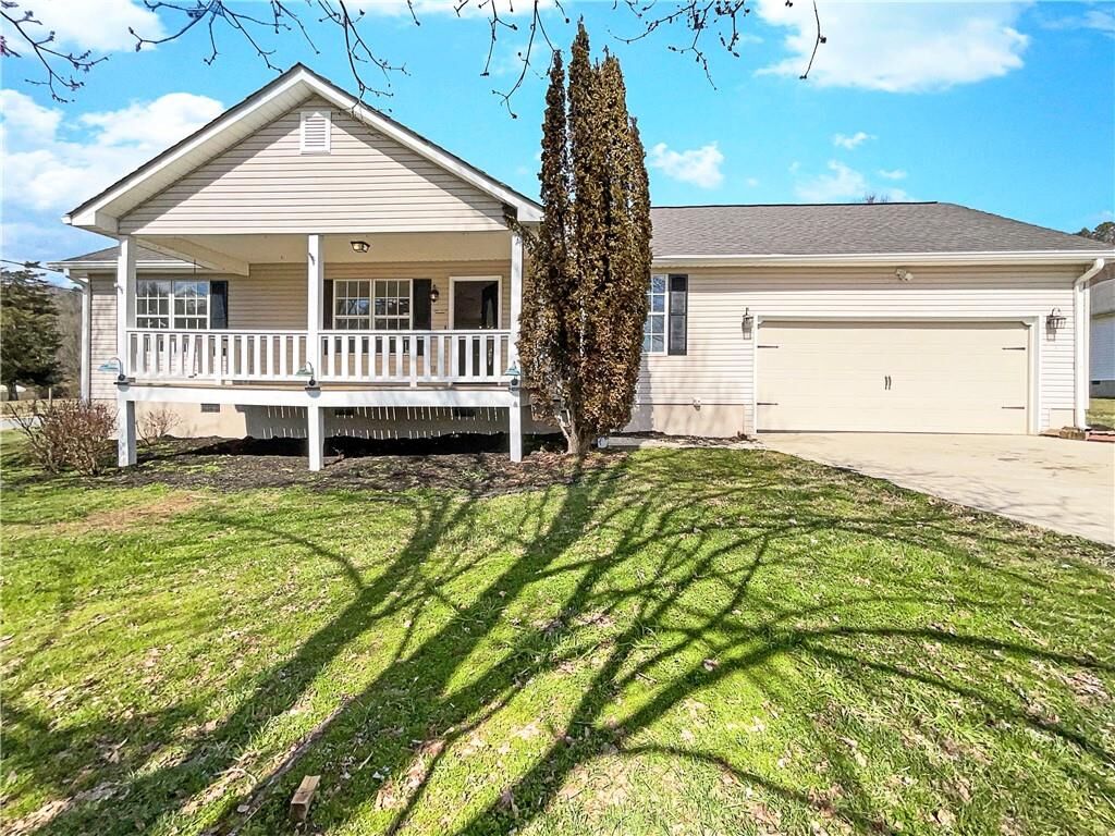 Property Photo: 509 White River Road GA 30153