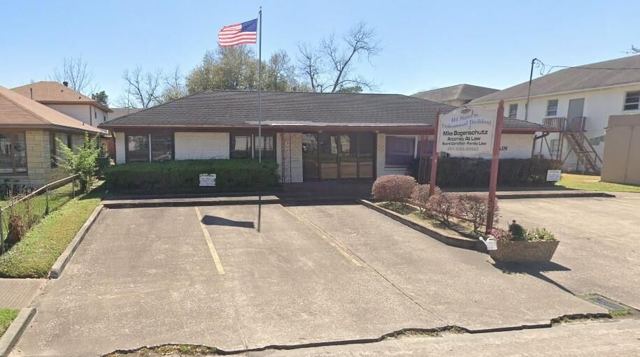 Property Photo:  408-414 E Main Street  TX 77338 