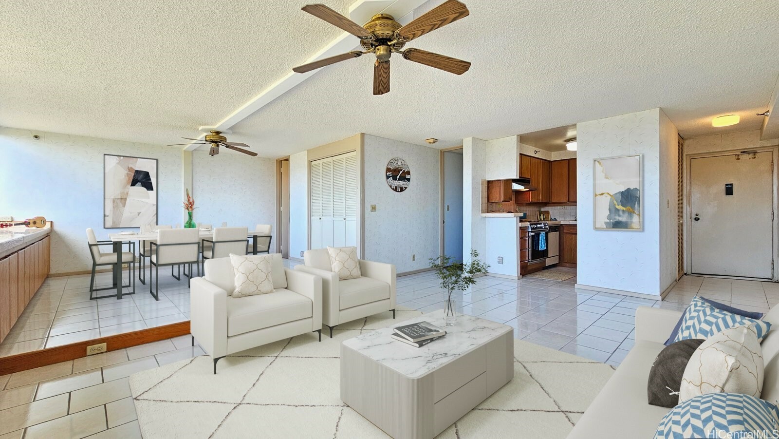 Property Photo: 2916 Date Street 20E HI 96816