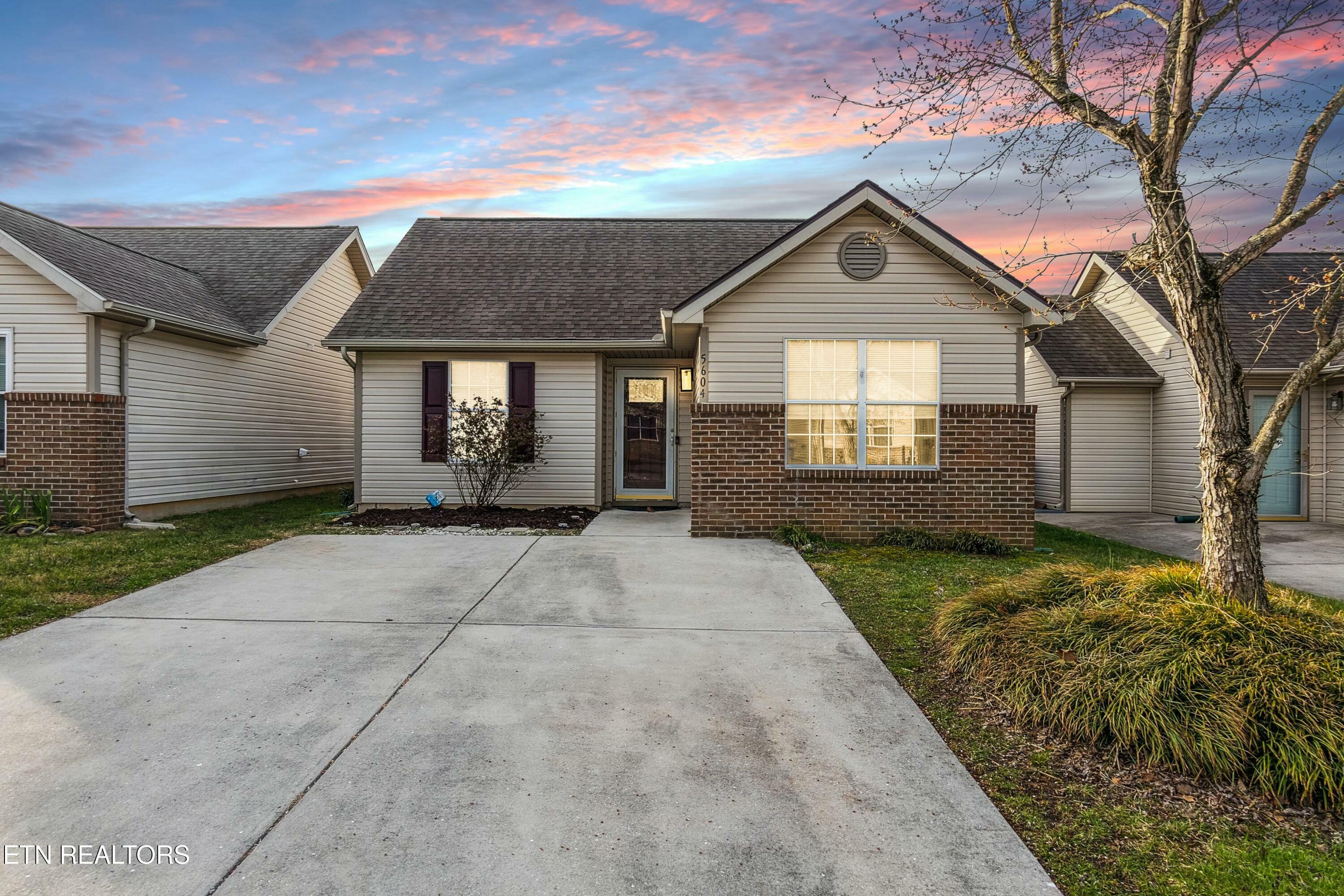 Property Photo: 5604 Libby Way TN 37924