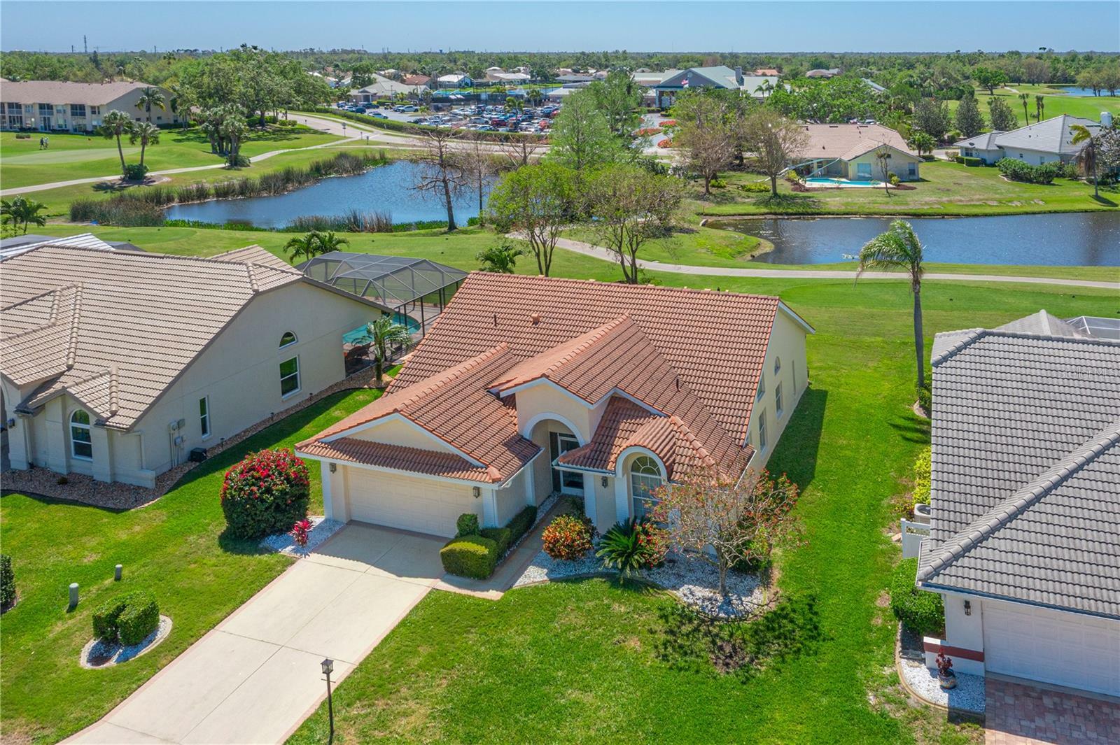 Property Photo: 6514 Stone River Road FL 34203