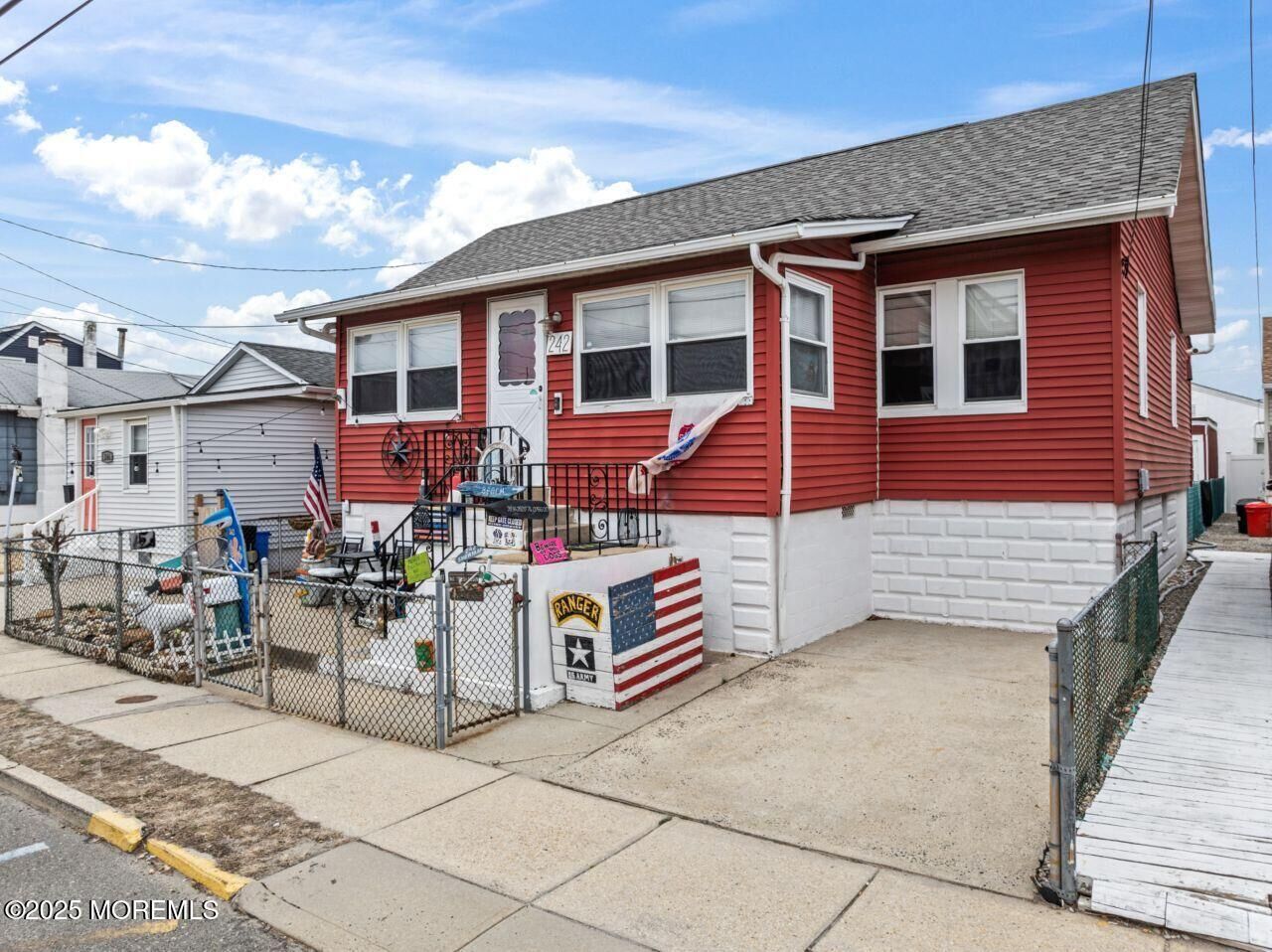 Property Photo:  242 Sherman Avenue  NJ 08751 