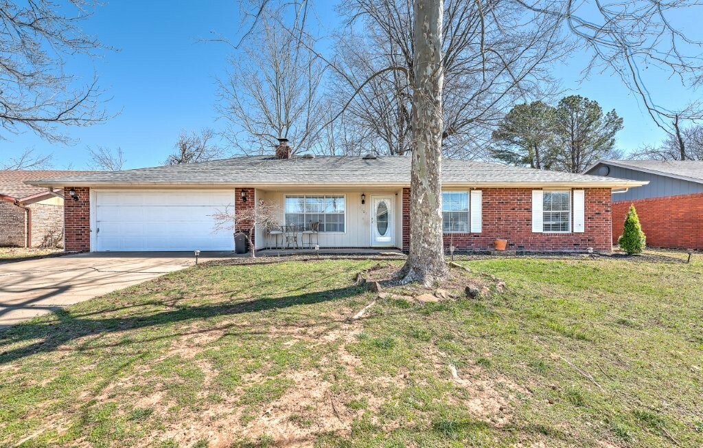 1101 N Cardinal Drive  Rogers AR 72756 photo