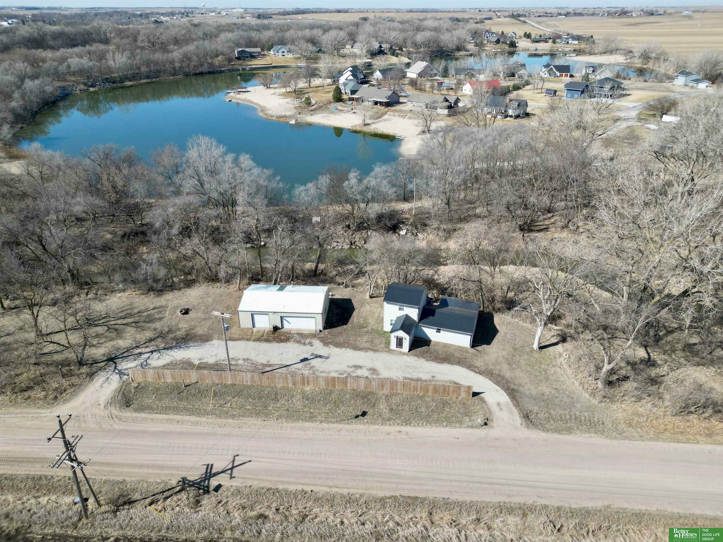 Property Photo: 418 Road M Road NE 68401