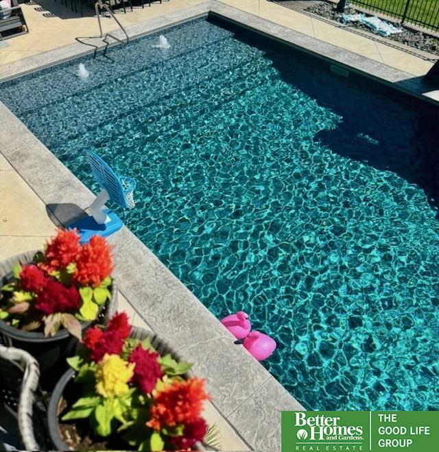 Property Photo: 9909 Olive Street NE 68128