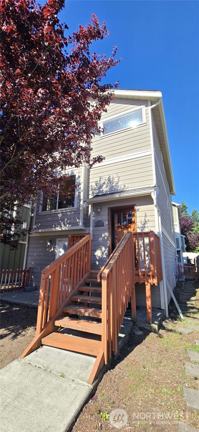 Property Photo:  10738  Whitman Avenue N  WA 98133 