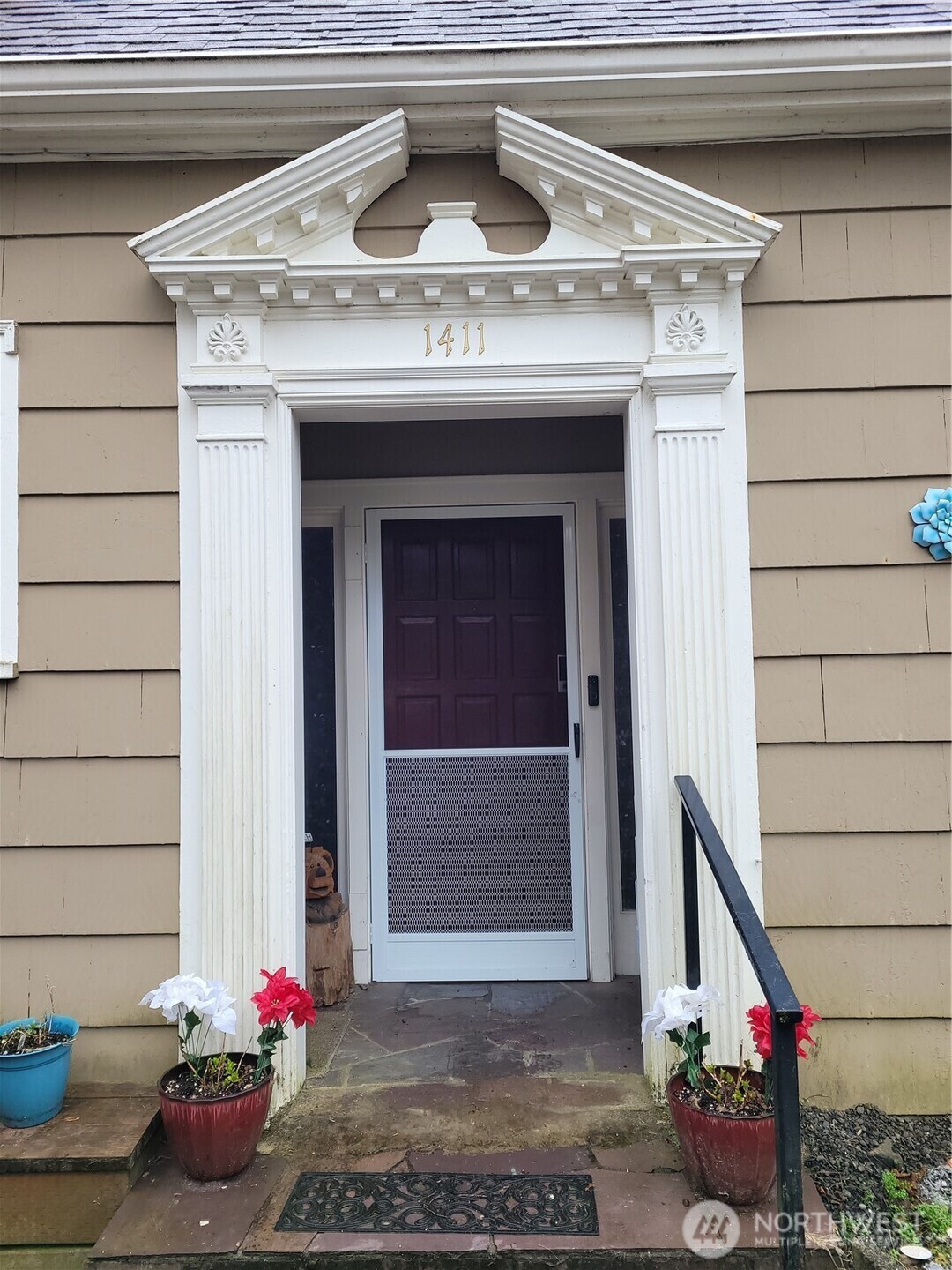 Property Photo: 1411 W 7th Street WA 98520