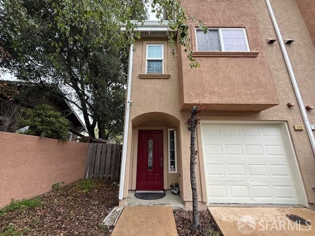 Property Photo: 712 Oneil Common CA 94544