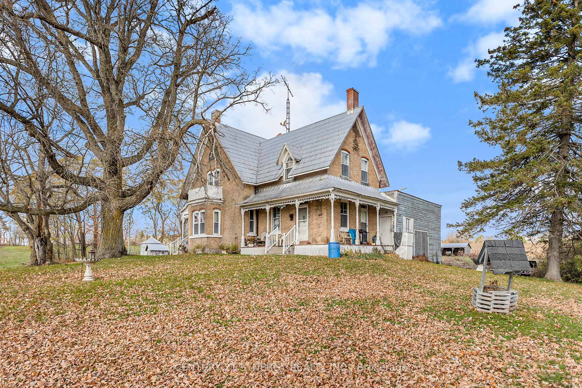 Property Photo: 129 Rideau Ferry Road ON K0G 1L0