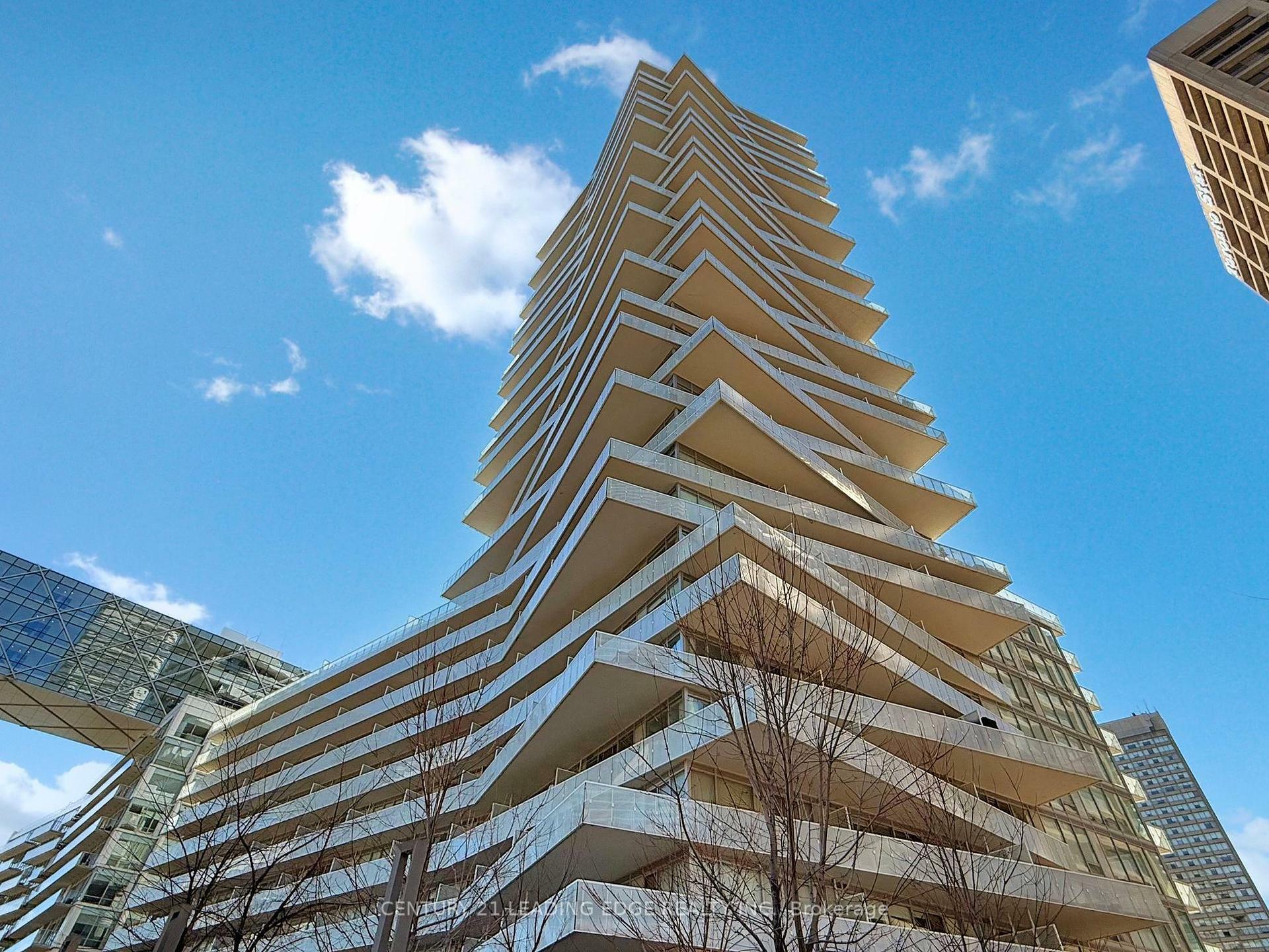 15 Queens Quay E 1704  Toronto ON M5E 0C5 photo