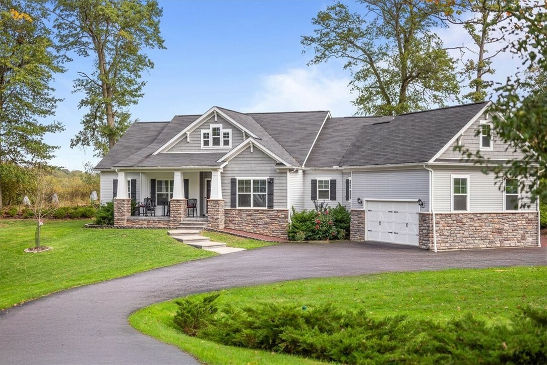 Property Photo: 119 Caromar Dr PA 16046