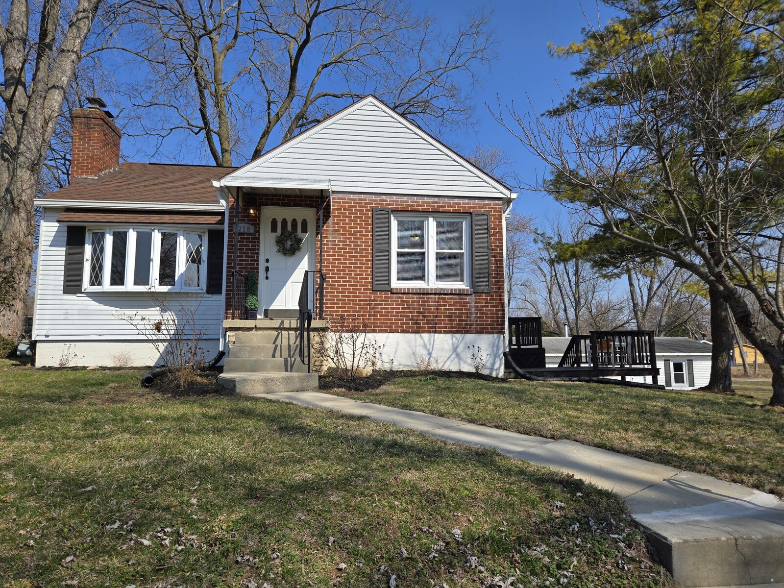Property Photo: 218 Rosewood Road OH 45341