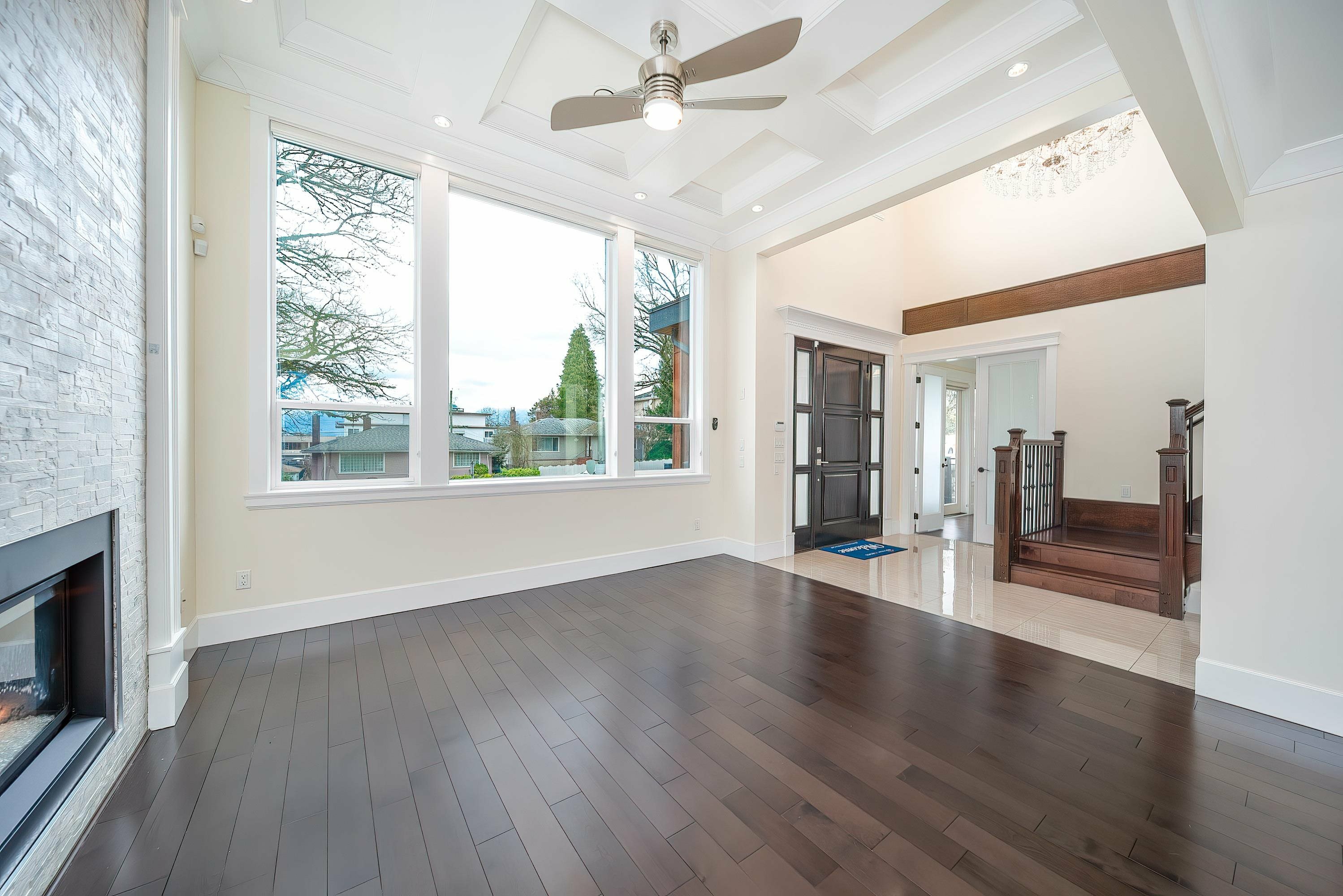 Property Photo: 3832 Kincaid Street BC V5G 1V7