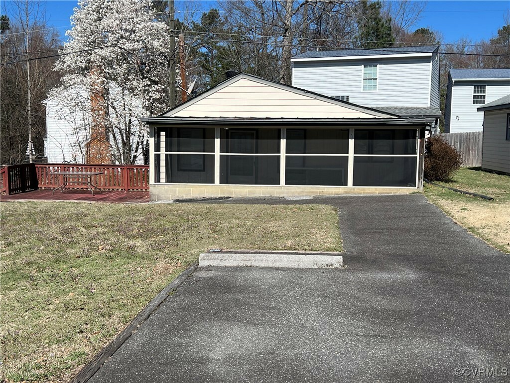 Property Photo: 8226 Windsor Drive VA 23111