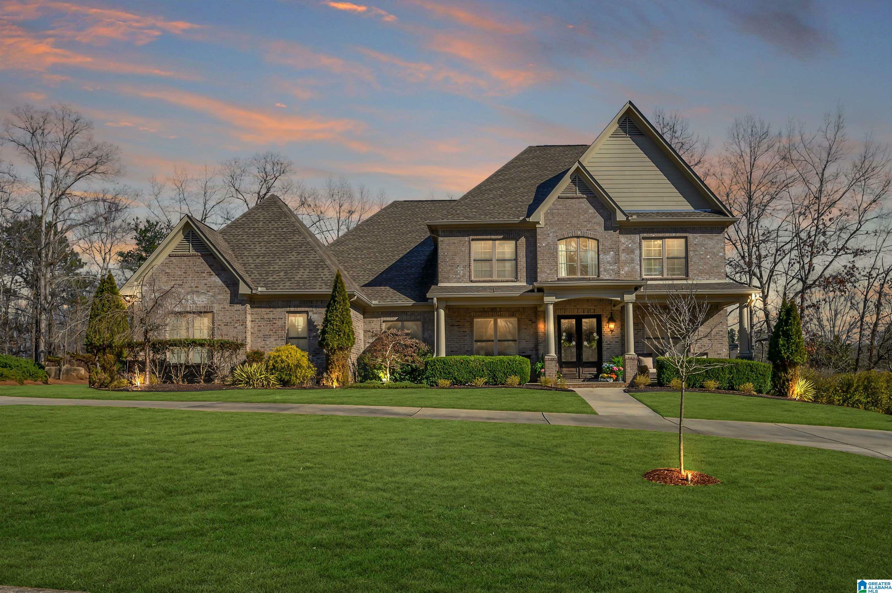 4810 Southlake Parkway  Hoover AL 35244 photo