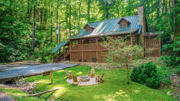 1310 N Baden Circle  Gatlinburg TN 37738 photo