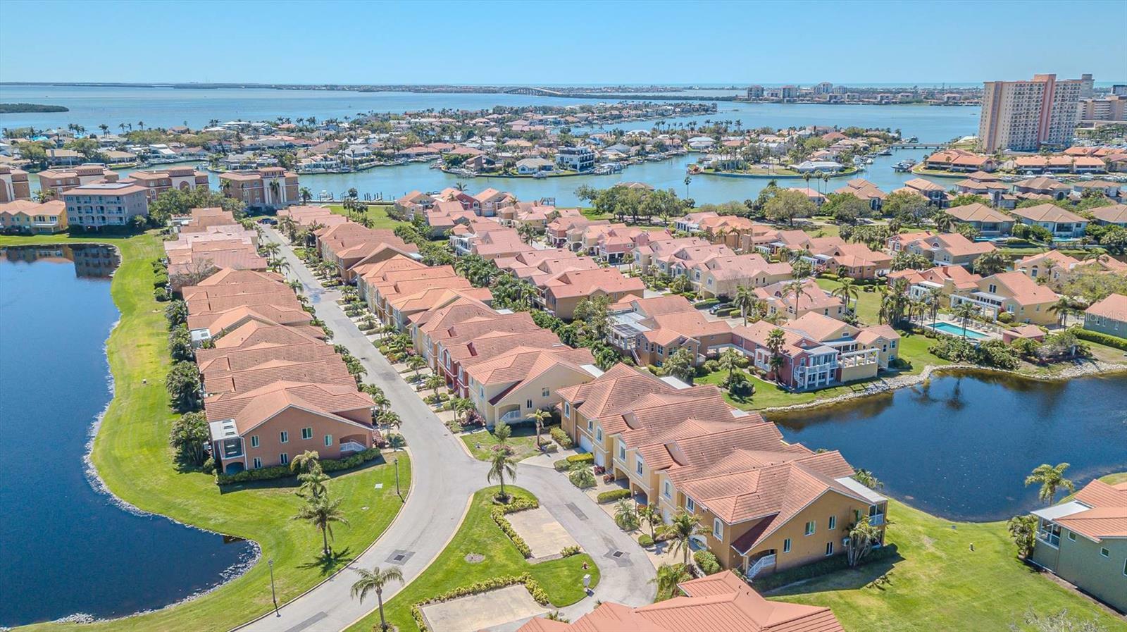 Property Photo: 16 Franklin Court S A FL 33711