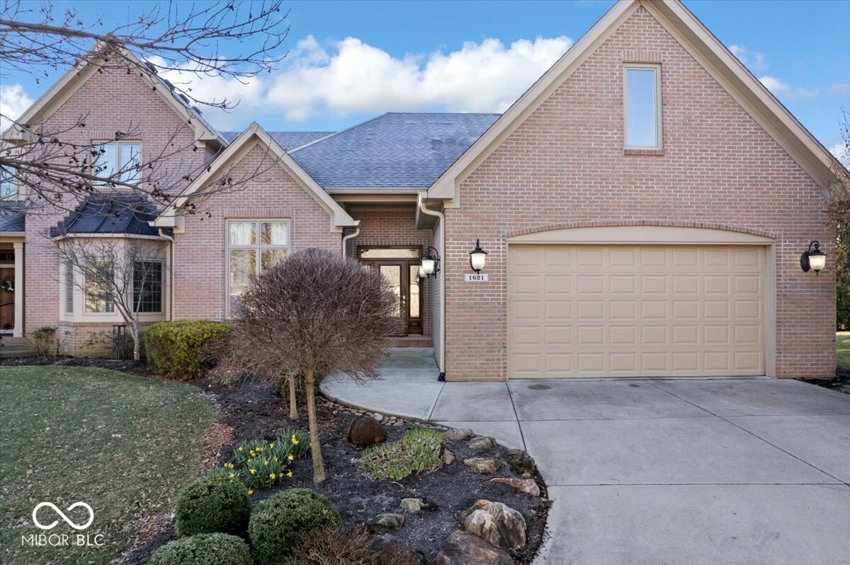 Property Photo:  1621 Rosebud Lane  IN 46143 