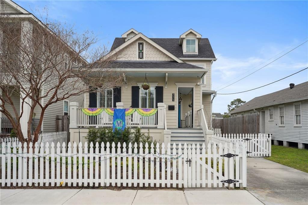 775 French Street  New Orleans LA 70124 photo