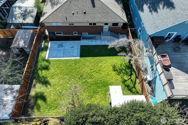 Property Photo:  5112 SW Charlestown Street  WA 98116 