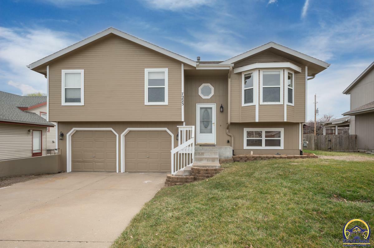 Property Photo: 7223 SW 23rd Ter KS 66614