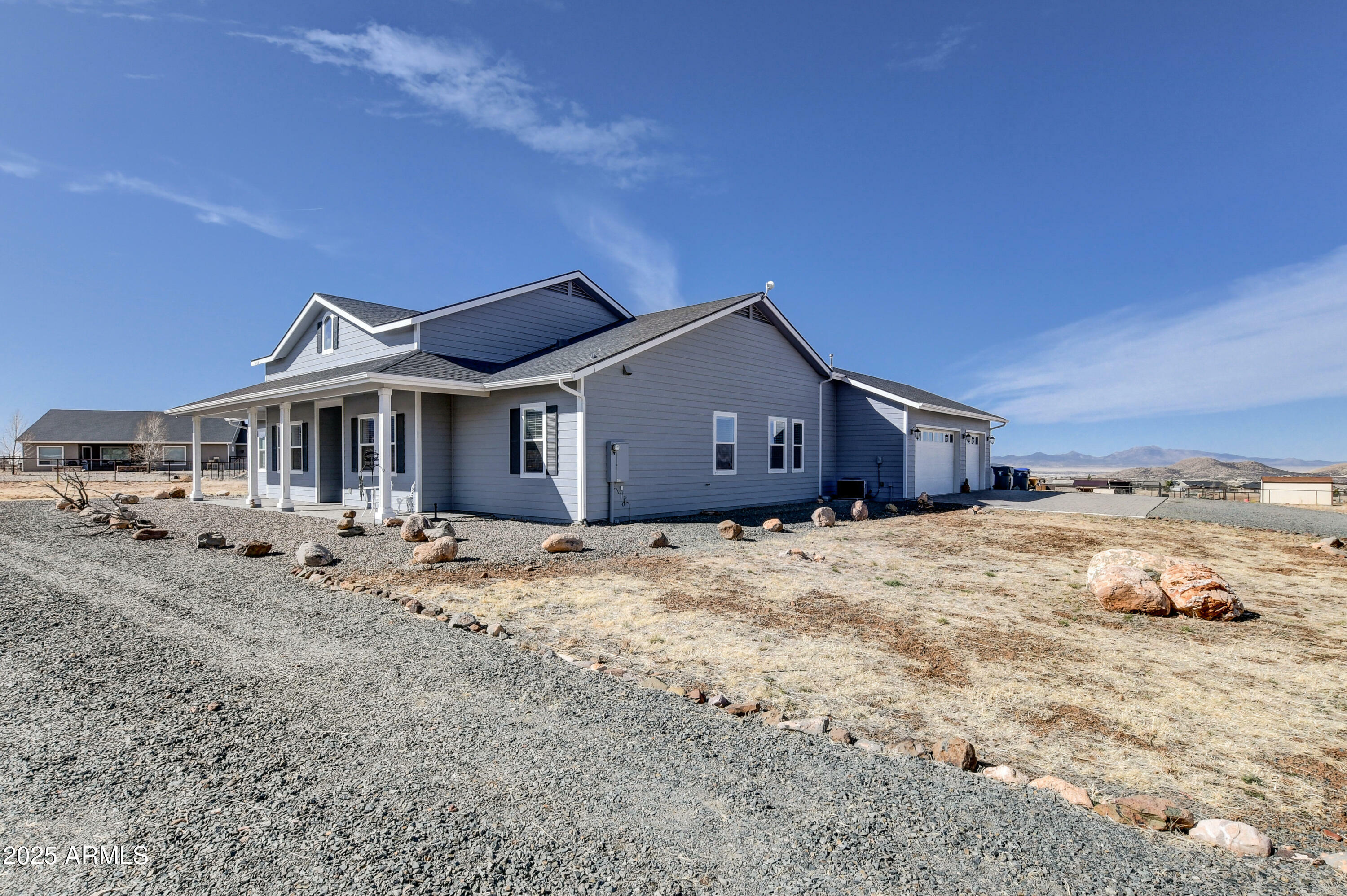Property Photo: 9260 N Dakota Road AZ 86315