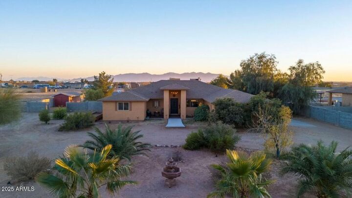23011 W Wildcat Drive  Wittmann AZ 85361 photo