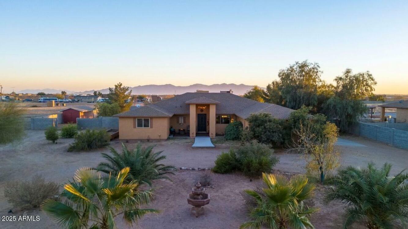 23011 W Wildcat Drive  Wittmann AZ 85361 photo