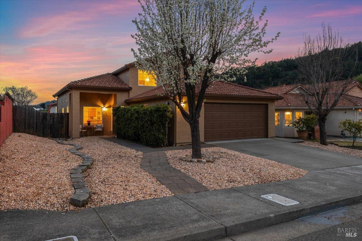Property Photo: 315 Toscana Circle CA 95425