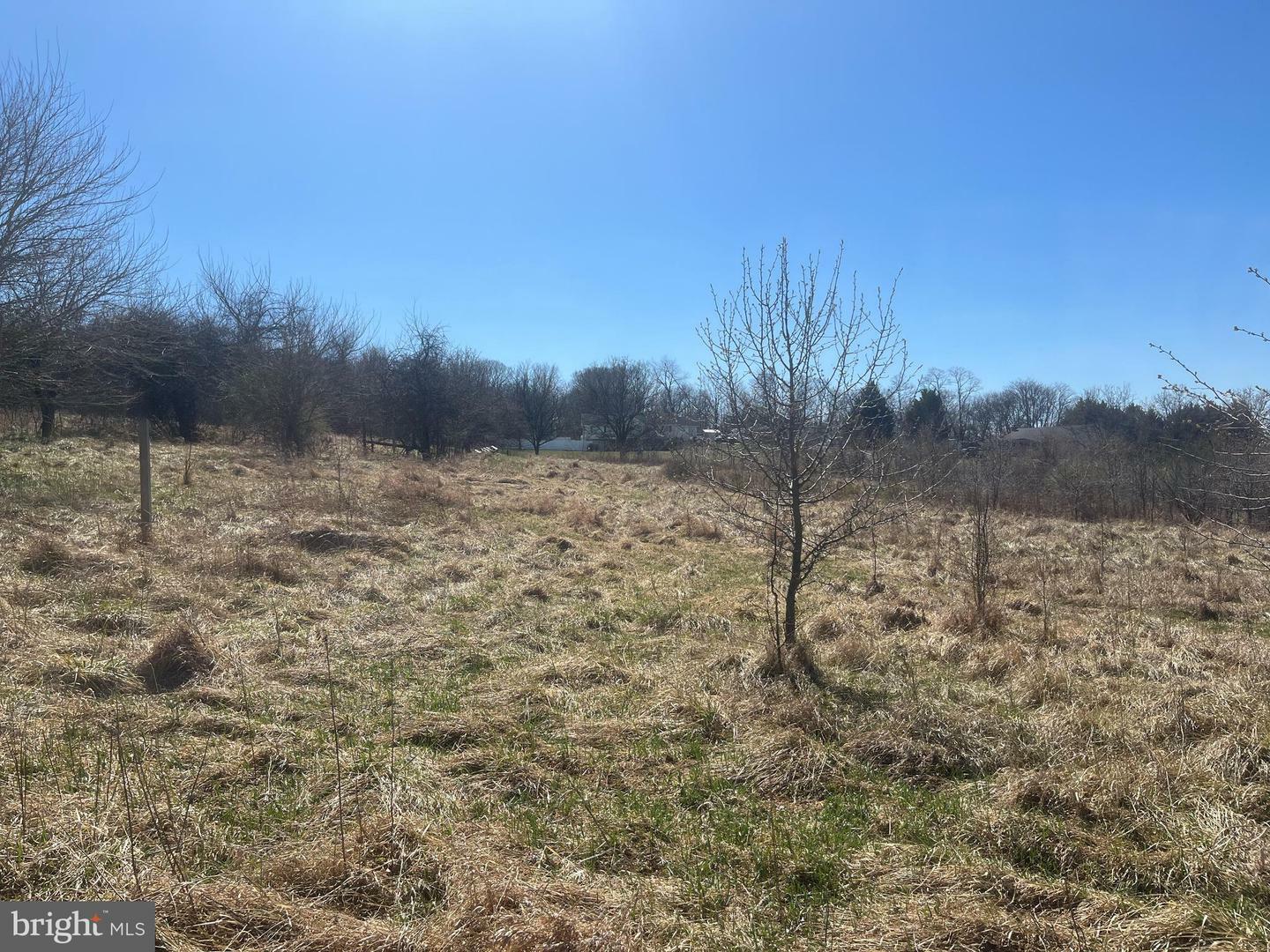 Property Photo: Breezy Acres WV 25414