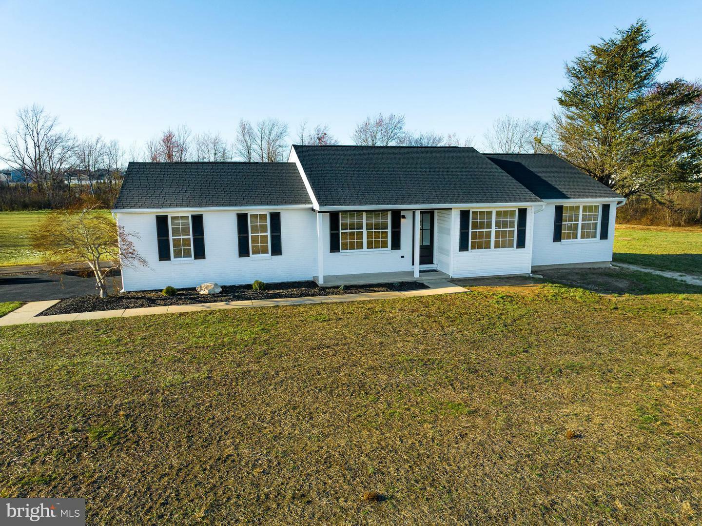 Property Photo: 923 Bowers Beach Road DE 19946