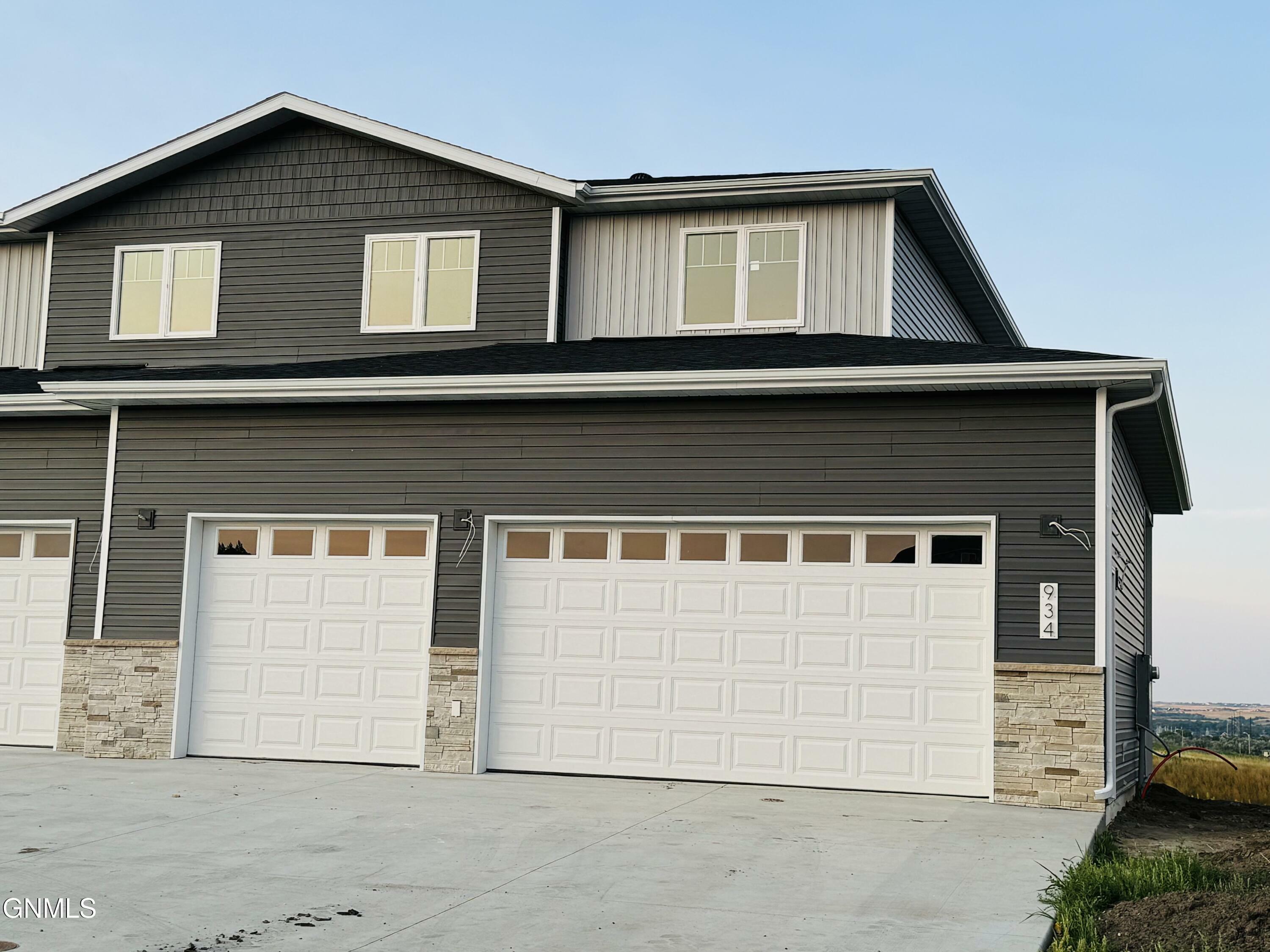 Property Photo: 934 Beretta Street NW ND 58554