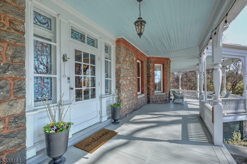 Property Photo: 211 Mountainside Rd NJ 07945